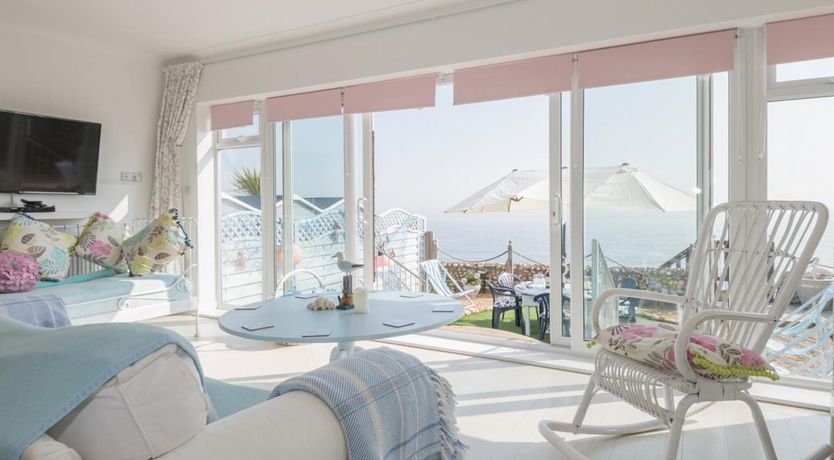 Photo of 3 Bed in Ventnor