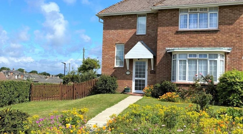 Photo of 2 Bed in Shanklin