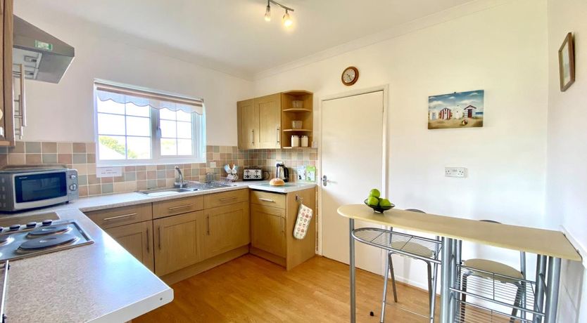Photo of 2 Bed in Shanklin