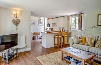 1 Bed in Cowes Holiday Cottage