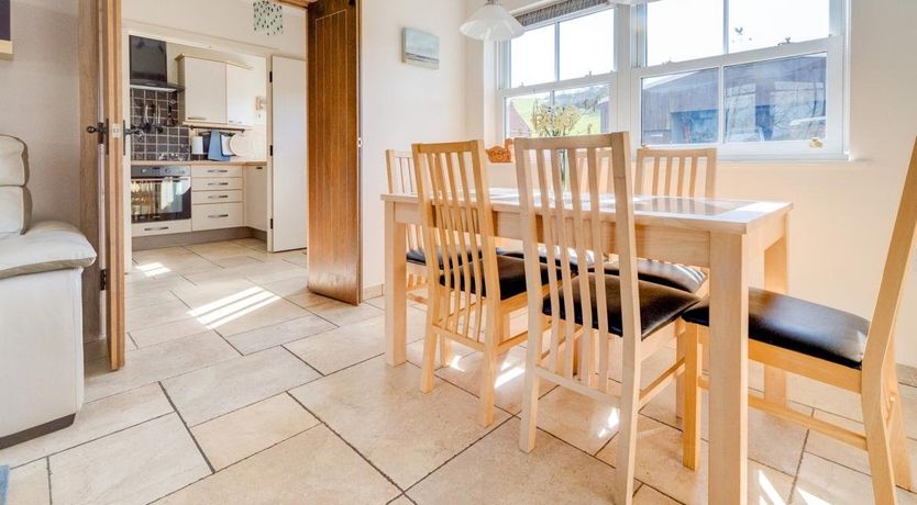 Photo of 2 Bed in Alverstone