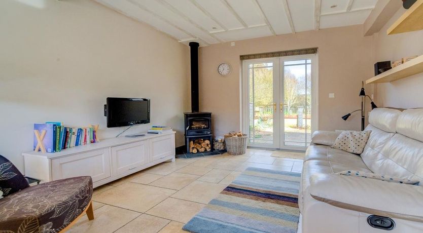 Photo of 2 Bed in Alverstone