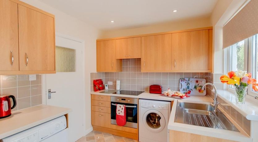 Photo of 2 Bed in Brighstone