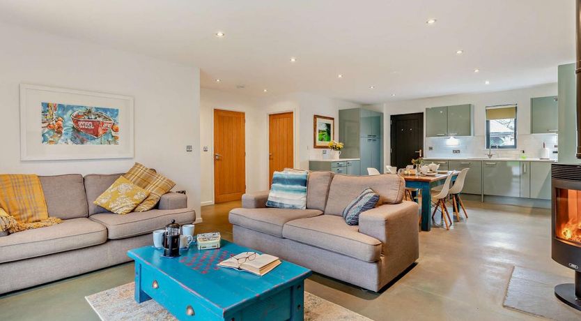 Photo of 2 Bed in West Putford