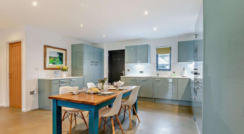 Photo of 2 Bed in West Putford