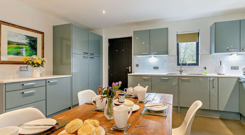 Photo of 2 Bed in West Putford