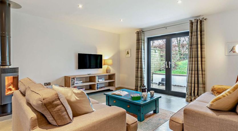 Photo of 2 Bed in West Putford