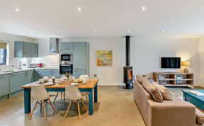 Photo of 2 Bed in Holsworthy