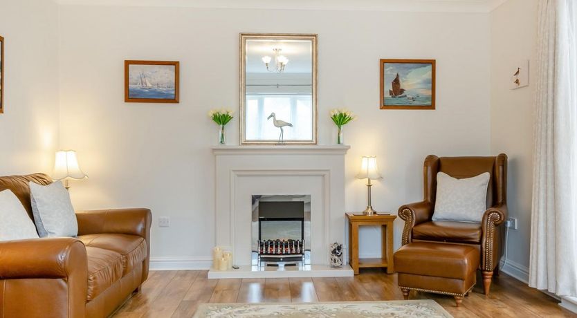 Photo of 2 Bed in Freshwater