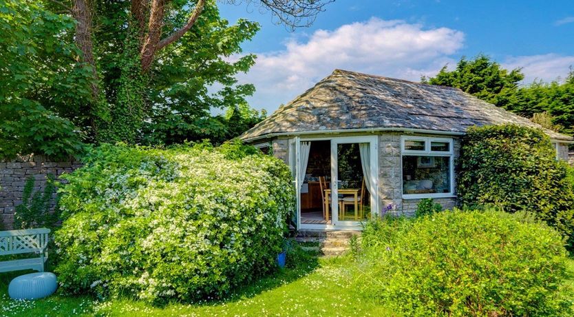 Photo of 1 Bed in Worth Matravers