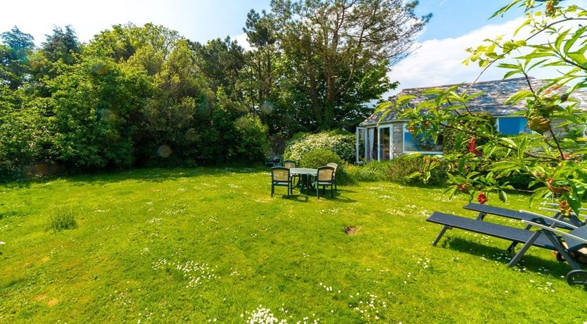 Photo of in Worth Matravers (IC131)