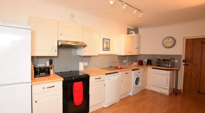 Photo of 3 Bed in Merstone