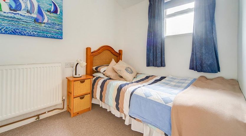 Photo of 3 Bed in Godshill