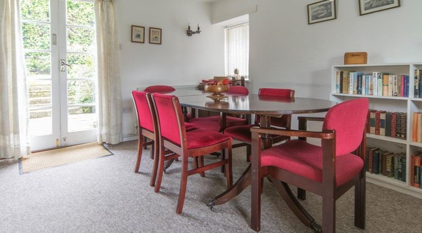 Photo of 3 Bed in Godshill