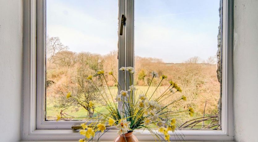 Photo of 3 Bed in Godshill