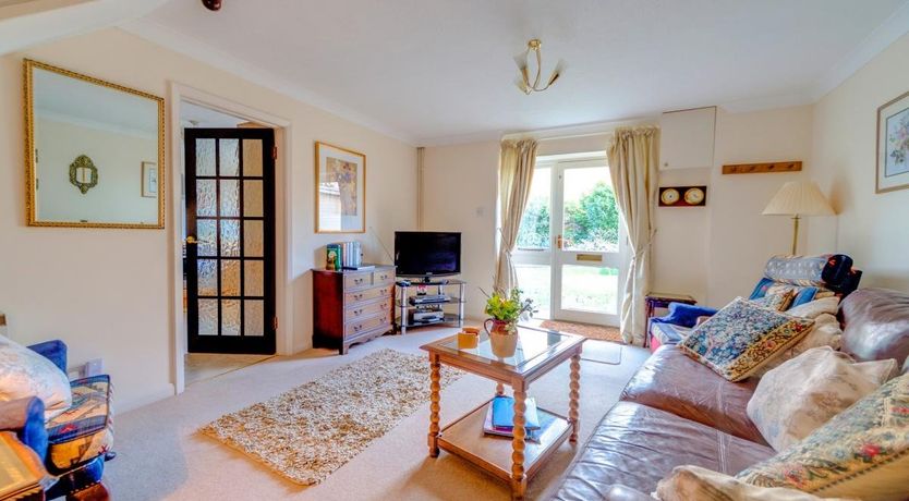 Photo of 2 Bed in Ningwood