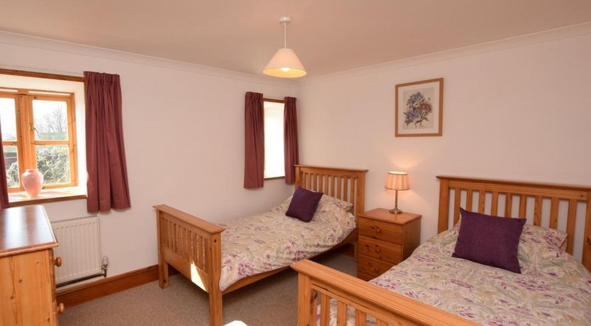 Photo of 2 Bed in Merstone