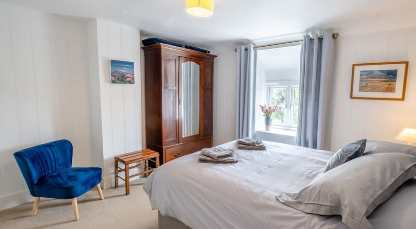 Photo of 3 Bed in Brook