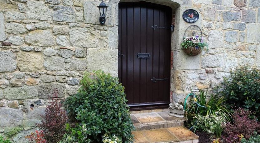 Photo of 3 Bed in Shanklin