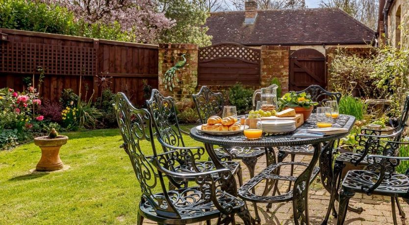 Photo of 3 Bed in Shanklin