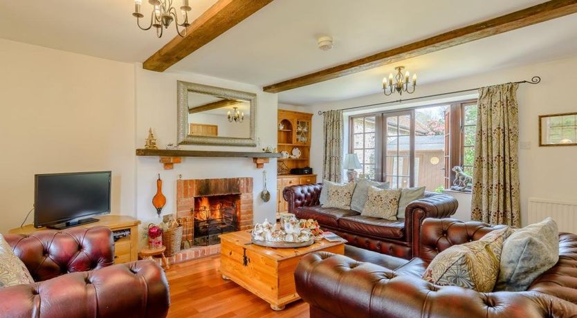 Photo of 3 Bed in Shanklin