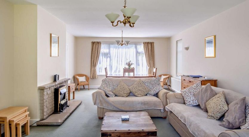 Photo of 4 Bed in Shanklin