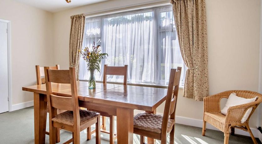 Photo of 4 Bed in Shanklin