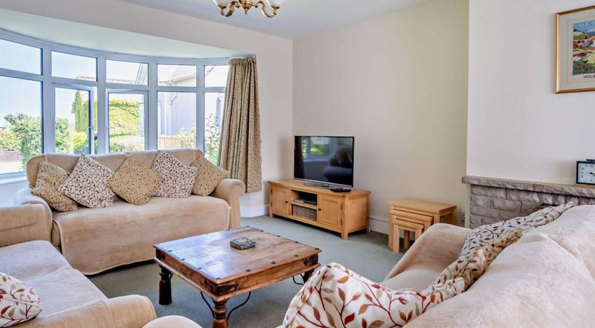 Photo of 4 Bed in Shanklin