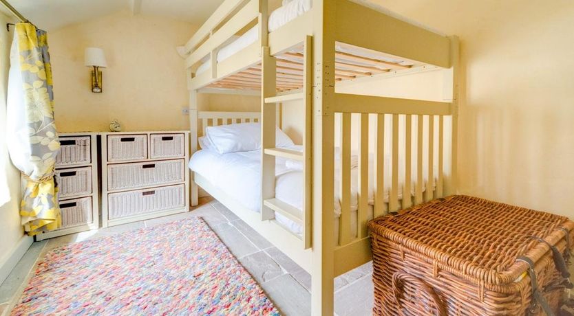 Photo of 2 Bed in Worth Matravers