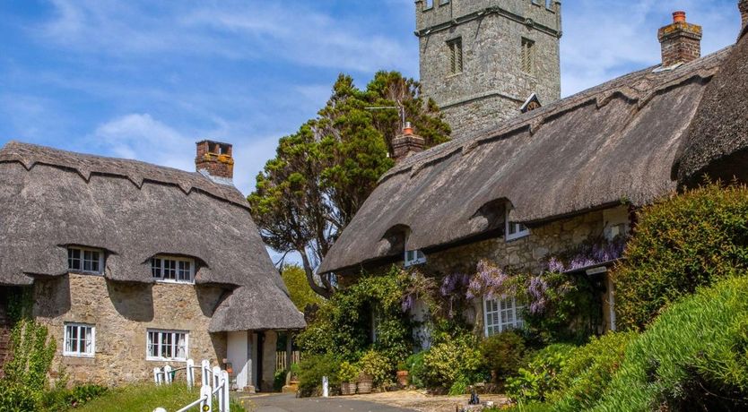 Photo of 1 Bed in Godshill