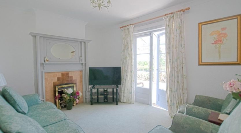 Photo of 3 Bed in Borthwood