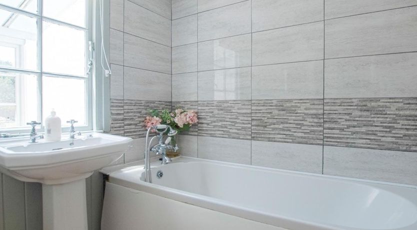 Photo of 3 Bed in Borthwood