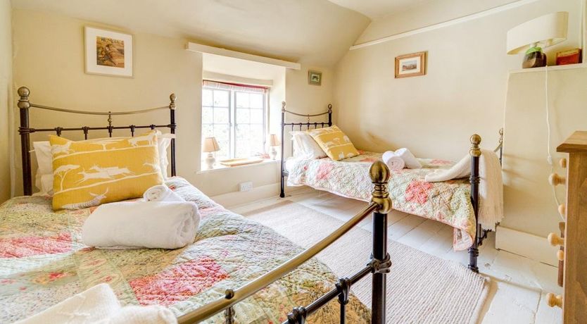 Photo of 3 Bed in Worth Matravers