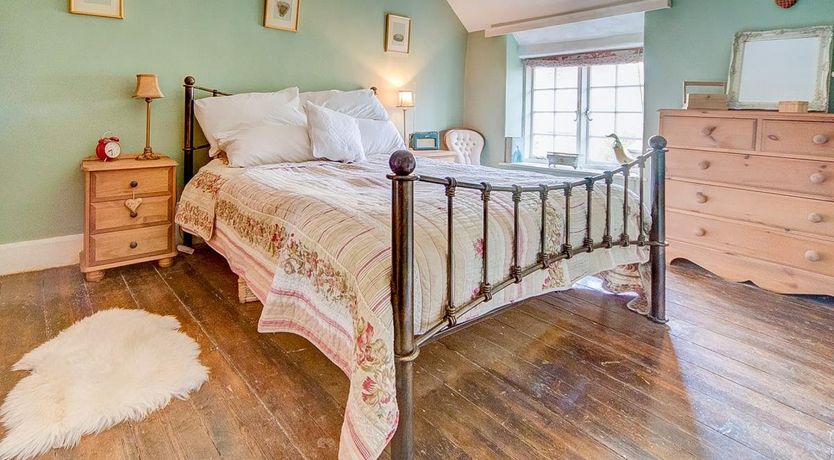 Photo of 3 Bed in Worth Matravers