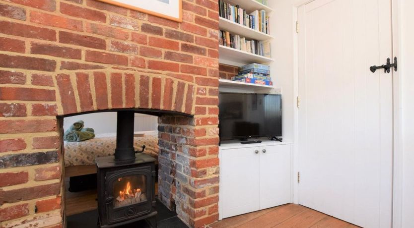 Photo of 1 Bed in Freshwater