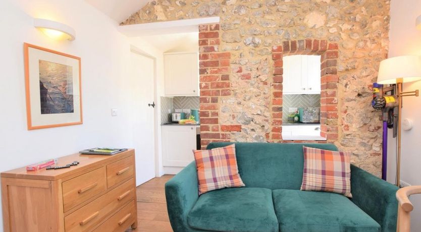 Photo of 1 Bed in Freshwater