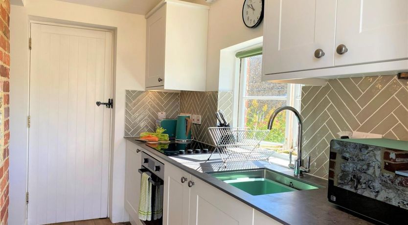 Photo of 1 Bed in Freshwater