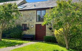Photo of in Godshill (IC129)