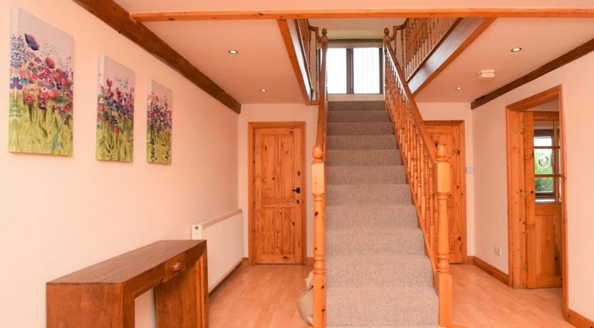 Photo of 2 Bed in Godshill