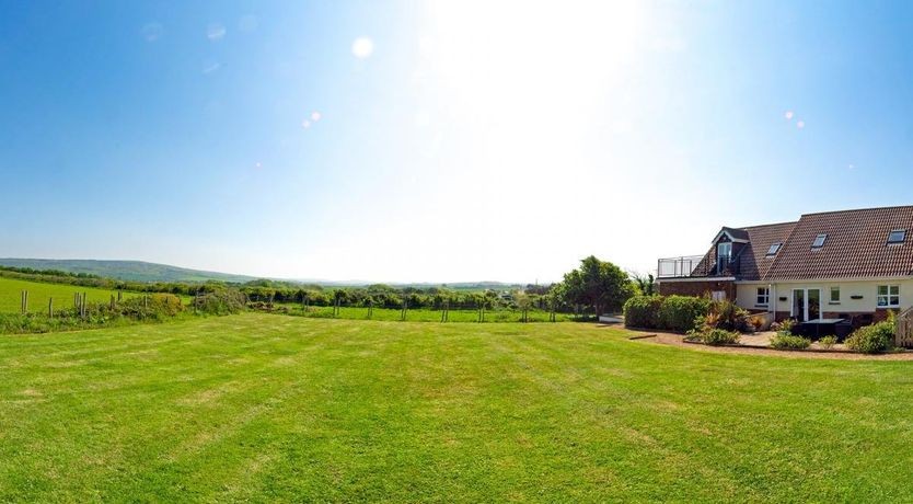 Photo of 3 Bed in Brighstone