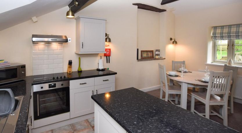 Photo of 2 Bed in High Casterton