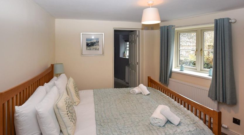 Photo of 2 Bed in High Casterton