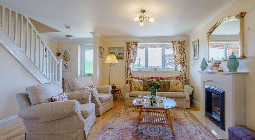 Photo of 2 Bed in Totland Bay