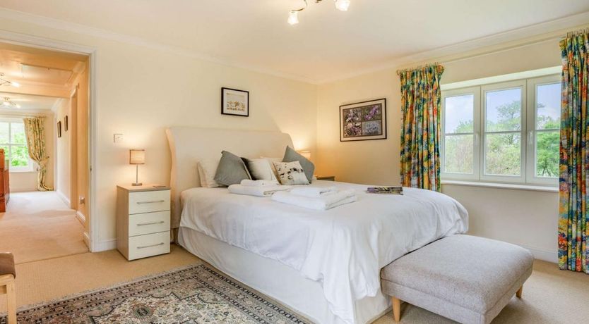 Photo of 4 Bed in Whitwell