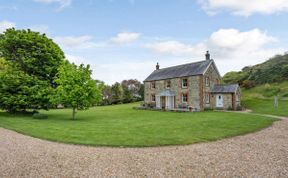 Photo of in Whitwell (IC161)