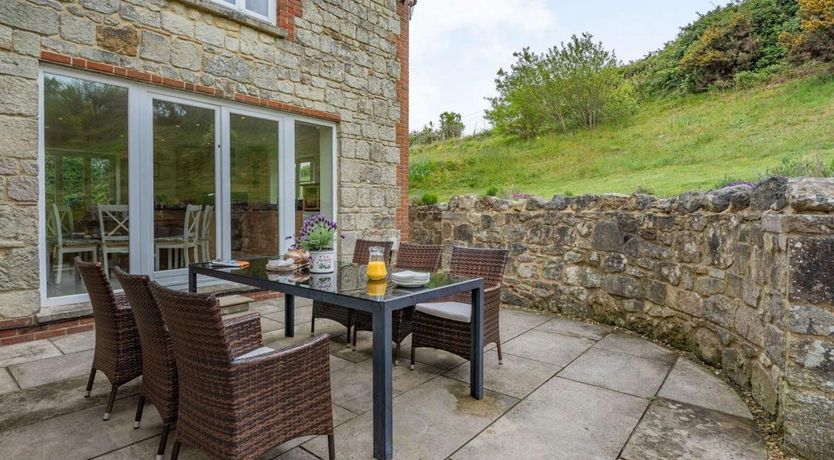 Photo of 4 Bed in Whitwell