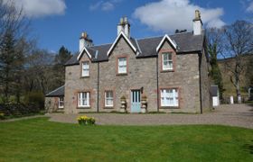 House in Angus Holiday Cottage