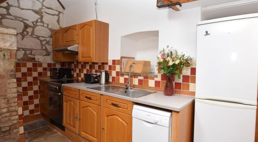 Photo of 2 Bed in Merstone