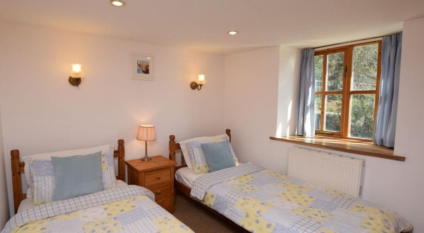 Photo of 2 Bed in Merstone