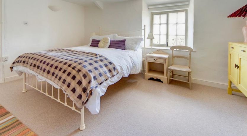 Photo of 4 Bed in Corfe Castle